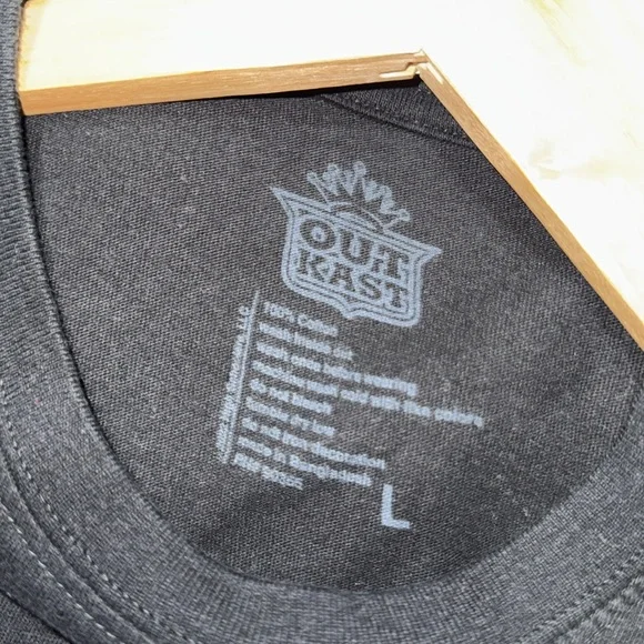 OutKast T-Shirt - Picture 4 of 4